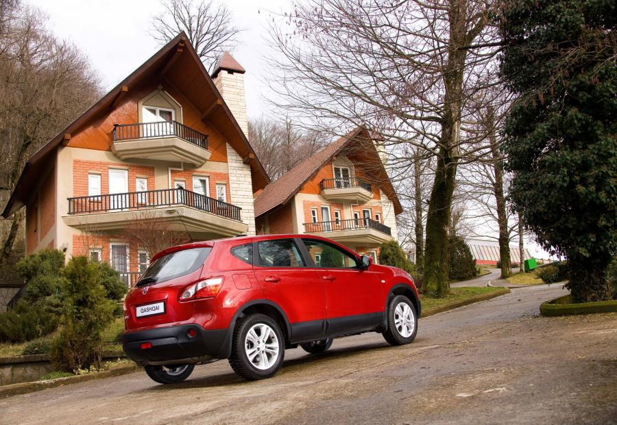  Nissan Qashqai 2010 года  (фото 33 из 204)